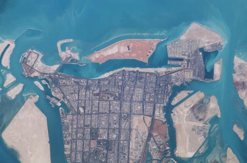 Abu Dhabi: Satellite photo
