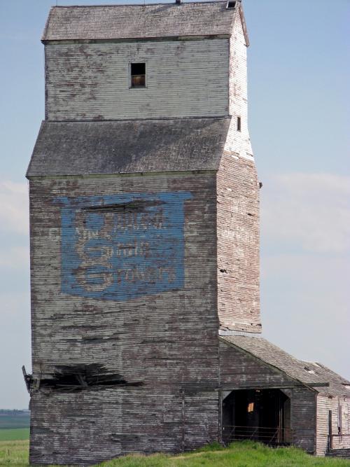Abandoned grain silo in Farrow, Southern Alberta