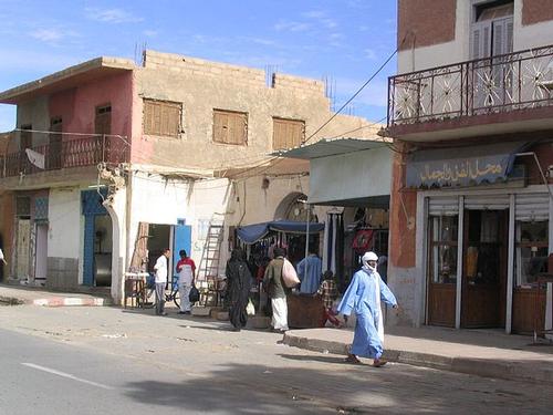 Street scene in the Sahara city of Tamanrasset