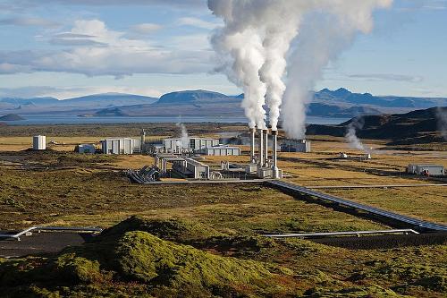 Nesjavellir Geothermal Power Plant in Þingvellir, Iceland