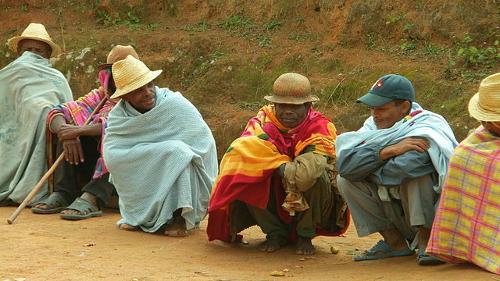 "Ray aman-dReny" or "Heads of families of a certain age", with the "lamba" during a funeral in a Betsileo village near Fianarantsoa, Madagascar