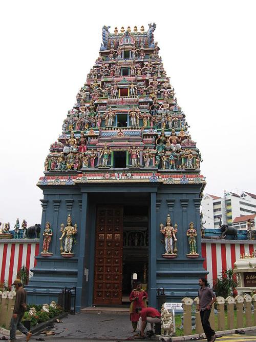  Sri Srinivasa Perumal Temple, Singapore