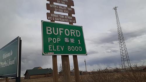 Buford in Wyoming, smalles village in the USA with only 1 inhabitant