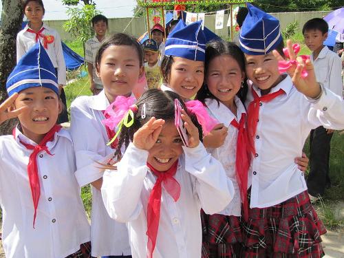 Vietnamese children in school uniform