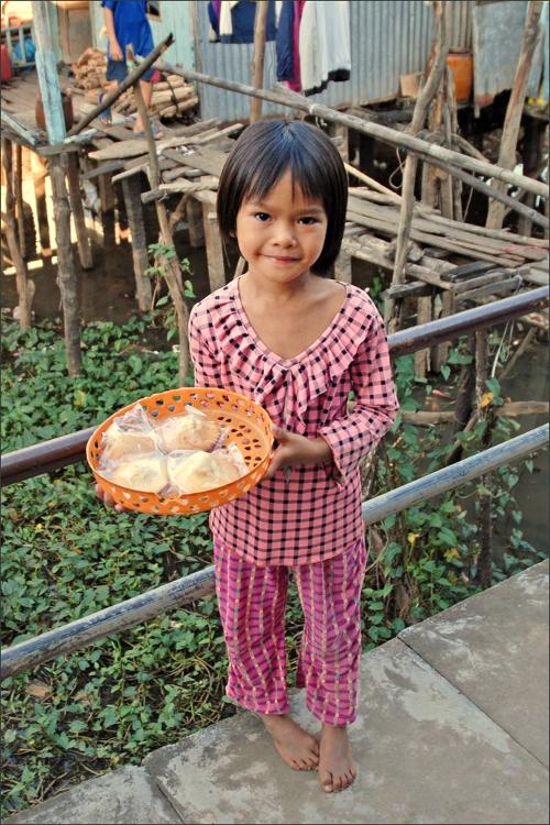 Ham girl, Vietnam