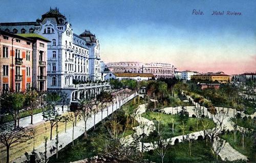 Hotel Riviera in Pula around 1900