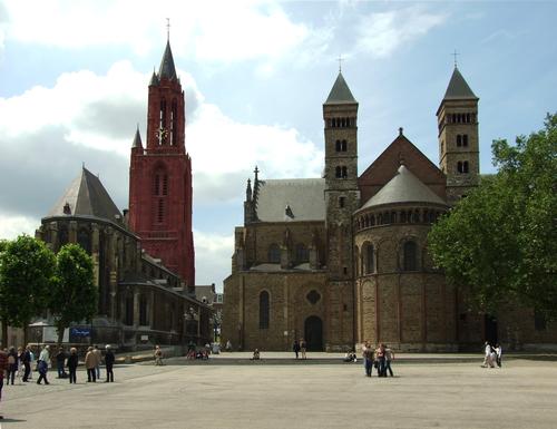Maastricht Vrijthof St Servaas and Sint Jan