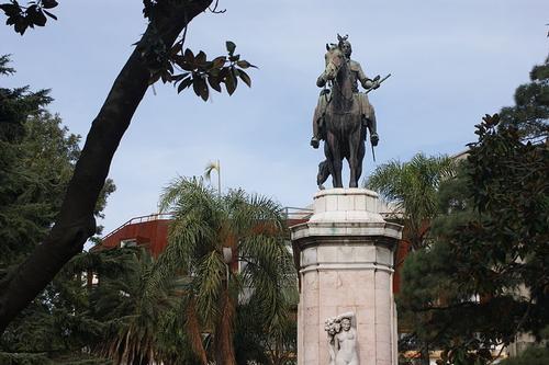 Statue of Bruno Mauricio de Zabala in Montevideo